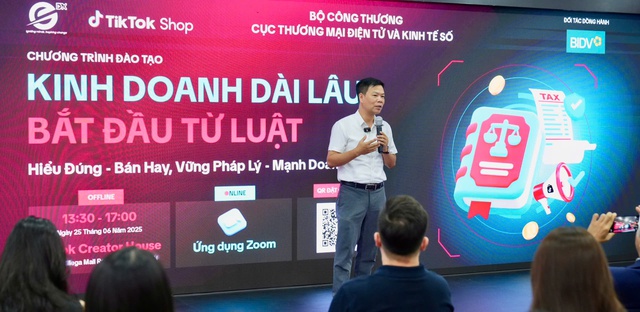Doanh nghiệp TMĐT: "Kinh doanh dài lâu - Bắt đầu từ luật"- Ảnh 1. Doanh nghiệp TMĐT: "Kinh doanh dài lâu - Bắt đầu từ luật"- Ảnh 1.