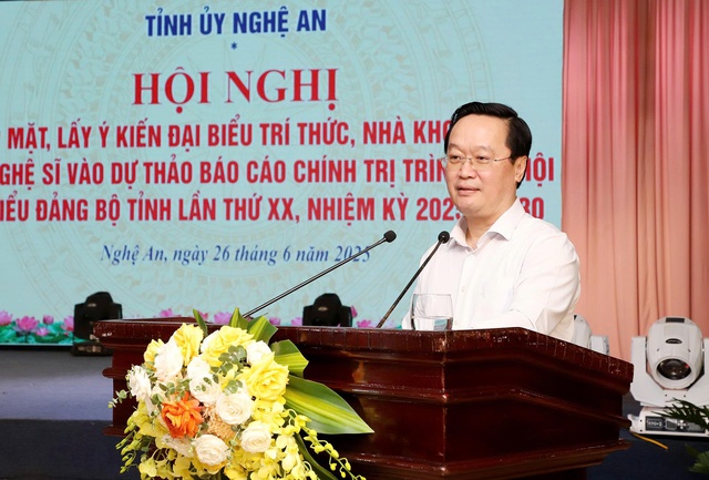 Nghệ An: Lắng nghe ý kiến của các đại biểu đóng góp vào dự thảo Báo cáo chính trị- Ảnh 5. Nghệ An: Lắng nghe ý kiến của các đại biểu đóng góp vào dự thảo Báo cáo chính trị- Ảnh 5.