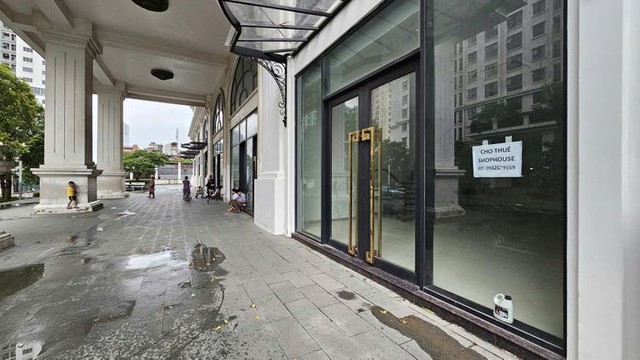 Shophouse chân đế chung cư hết thời "gà đẻ trứng vàng"?- Ảnh 1. Shophouse chân đế chung cư hết thời "gà đẻ trứng vàng"?- Ảnh 1.