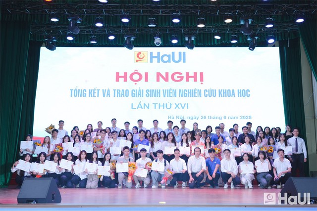 Sinh viên HaUI chinh phục sân chơi khoa học quốc tế- Ảnh 1. Sinh viên HaUI chinh phục sân chơi khoa học quốc tế- Ảnh 1.