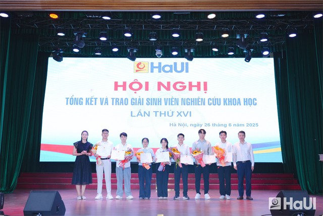 Sinh viên HaUI chinh phục sân chơi khoa học quốc tế- Ảnh 9. Sinh viên HaUI chinh phục sân chơi khoa học quốc tế- Ảnh 9.