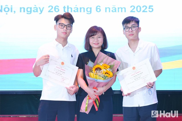 Sinh viên HaUI chinh phục sân chơi khoa học quốc tế- Ảnh 17. Sinh viên HaUI chinh phục sân chơi khoa học quốc tế- Ảnh 17.