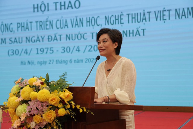 Nhìn lại sự phát triển của văn học, nghệ thuật Việt Nam 50 năm sau thống nhất đất nước- Ảnh 5. Nhìn lại sự phát triển của văn học, nghệ thuật Việt Nam 50 năm sau thống nhất đất nước- Ảnh 5.