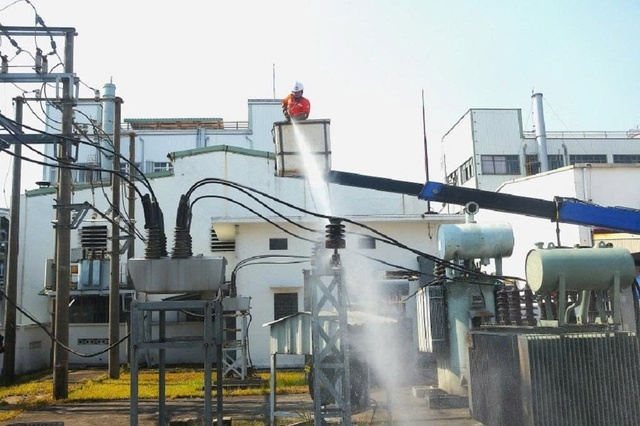 Công ty Điện lực Hải Phòng: Đảm bảo cấp điện ổn định mùa nắng nóng- Ảnh 1. Công ty Điện lực Hải Phòng: Đảm bảo cấp điện ổn định mùa nắng nóng- Ảnh 1.