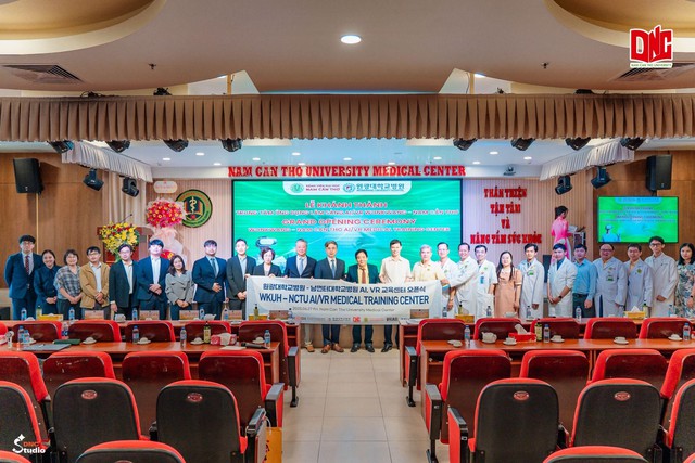 Trường ĐH Nam Cần Thơ và Trường ĐH Khoa học Sức khỏe Wonkwang ký kết hợp tác phát triển Y khoa số hóa- Ảnh 10.