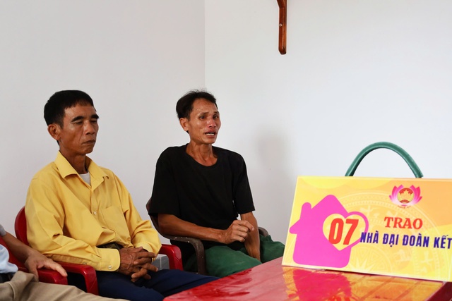 Nghệ An: Bàn giao nhà “Đại đoàn kết” số 7, thắp sáng hi vọng cho người cha đơn thân- Ảnh 4. Nghệ An: Bàn giao nhà “Đại đoàn kết” số 7, thắp sáng hi vọng cho người cha đơn thân- Ảnh 4.