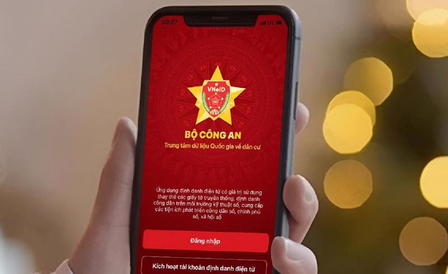 VNeID cập nhật một tính năng quan trọng, người dân thuộc 12 địa phương có tên sau đây đặc biệt chú ý
- Ảnh 1. VNeID cập nhật một tính năng quan trọng, người dân thuộc 12 địa phương có tên sau đây đặc biệt chú ý
- Ảnh 1.