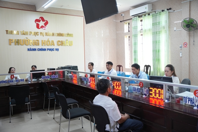 TP Huế: Sẵn sàng vận hành mô hình chính quyền địa phương hai cấp từ 1/7/2025- Ảnh 2. TP Huế: Sẵn sàng vận hành mô hình chính quyền địa phương hai cấp từ 1/7/2025- Ảnh 2.