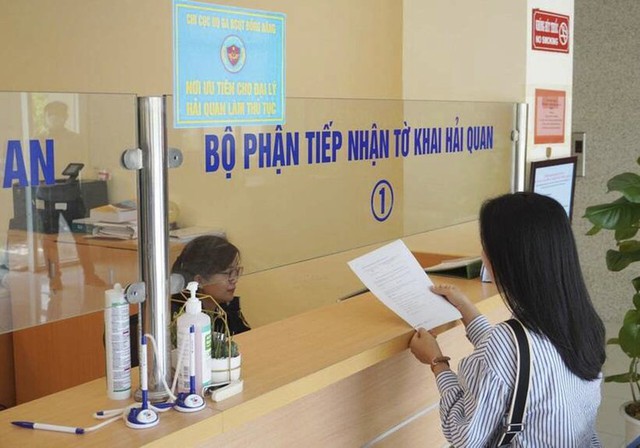 Hải quan Việt Nam tạm dừng tiếp nhận tờ khai từ 22h ngày 30/6 đến 5h ngày 1/7- Ảnh 1. Hải quan Việt Nam tạm dừng tiếp nhận tờ khai từ 22h ngày 30/6 đến 5h ngày 1/7- Ảnh 1.