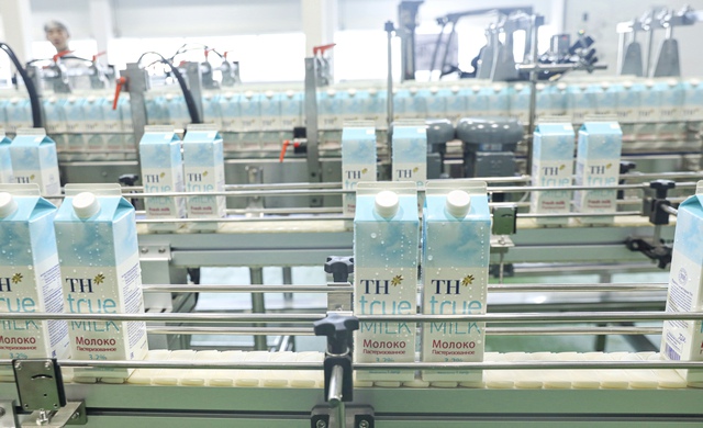 TH true MILK và nhà máy nghìn tấn tại Kaluga: 'Hãy làm ly sữa thắm tình hữu nghị Việt - Nga'- Ảnh 3. TH true MILK và nhà máy nghìn tấn tại Kaluga: 'Hãy làm ly sữa thắm tình hữu nghị Việt - Nga'- Ảnh 3.