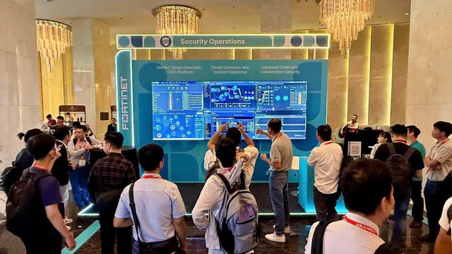 Doanh nghiệp Việt trước làn sóng tấn công mạng thế hệ mới- Ảnh 2. Doanh nghiệp Việt trước làn sóng tấn công mạng thế hệ mới- Ảnh 2.