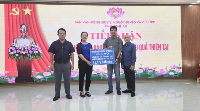 Nghĩa tình Dòng Lam - Hành trình 'Bắc tiến siêu bão Yagi' của Đội cứu hộ thiên tai tự nguyện Nghệ An- Ảnh 3. Nghĩa tình Dòng Lam - Hành trình 'Bắc tiến siêu bão Yagi' của Đội cứu hộ thiên tai tự nguyện Nghệ An- Ảnh 3.