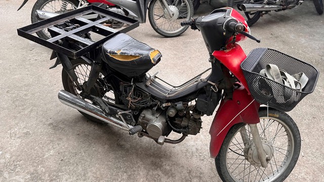 Cảnh sát giao thông An Giang truy bắt đối tượng trộm xe mô tô- Ảnh 2. Cảnh sát giao thông An Giang truy bắt đối tượng trộm xe mô tô- Ảnh 2.