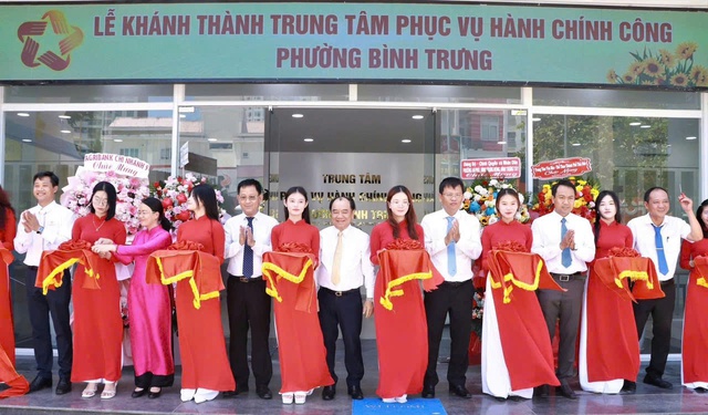 TP. HCM: Ra mắt Trung tâm Phục vụ Hành chính công phường Bình Trưng- Ảnh 1. TP. HCM: Ra mắt Trung tâm Phục vụ Hành chính công phường Bình Trưng- Ảnh 1.