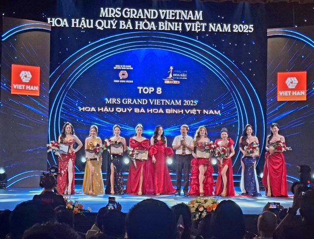 Người đẹp Nguyễn Thị Thưa đăng quang Mrs Grand Vietnam 2025- Ảnh 10.