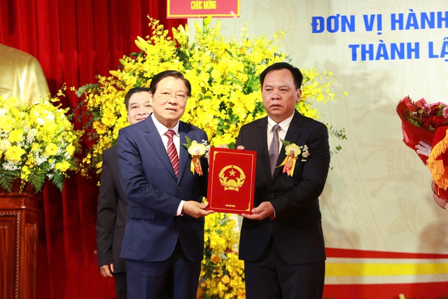Công bố các nghị quyết, quyết định thành lập Đảng bộ tỉnh và nhân sự lãnh đạo tỉnh Đồng Nai mới- Ảnh 3.