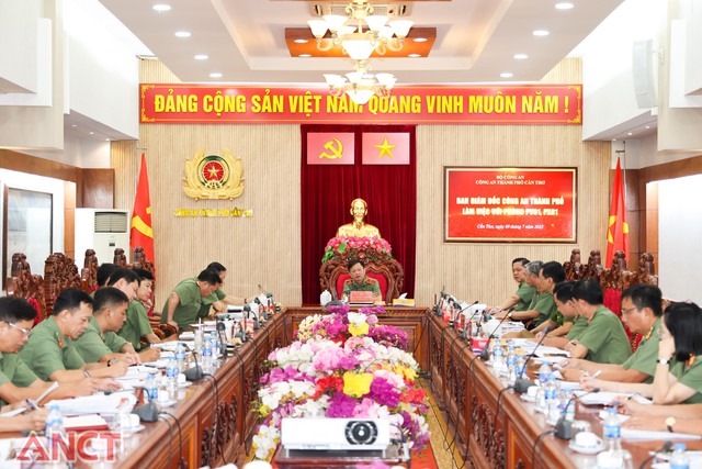 Công an Cần Thơ: Thực hiện tốt công tác tham mưu, tổ chức cán bộ sau sáp nhập- Ảnh 1. Công an Cần Thơ: Thực hiện tốt công tác tham mưu, tổ chức cán bộ sau sáp nhập- Ảnh 1.