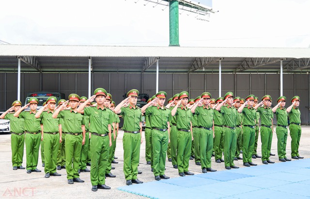 Công an TP Cần Thơ sẵn sàng tham gia Hội thi điều lệnh, quân sự, võ thuật CAND- Ảnh 3. Công an TP Cần Thơ sẵn sàng tham gia Hội thi điều lệnh, quân sự, võ thuật CAND- Ảnh 3.