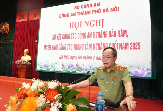 Công an thành phố Hà Nội sơ kết công tác 6 tháng đầu năm 2025- Ảnh 1. Công an thành phố Hà Nội sơ kết công tác 6 tháng đầu năm 2025- Ảnh 1.