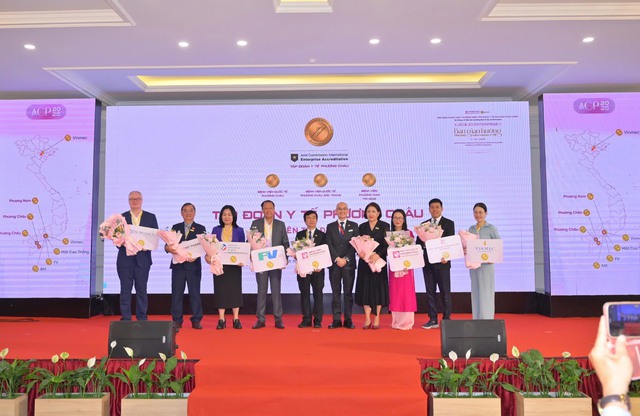 Hội nghị Khoa học thường niên Tập đoàn Y tế Phương Châu (ACP) - 2025 lần thứ 9- Ảnh 5. Hội nghị Khoa học thường niên Tập đoàn Y tế Phương Châu (ACP) - 2025 lần thứ 9- Ảnh 5.