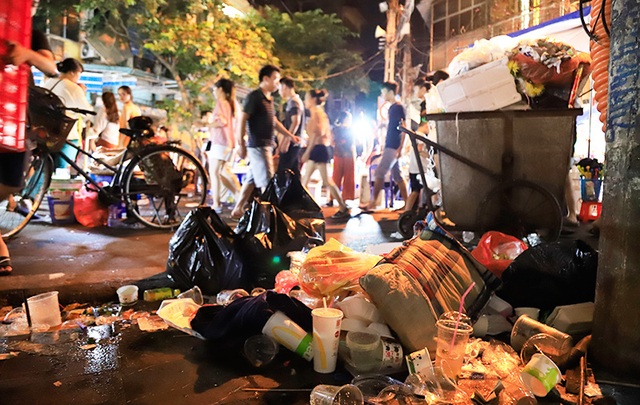 Từ quý IV, Hà Nội thí điểm không dùng nhựa một lần ở nhà hàng, cà phê trong Vành đai 1- Ảnh 1. Từ quý IV, Hà Nội thí điểm không dùng nhựa một lần ở nhà hàng, cà phê trong Vành đai 1- Ảnh 1.