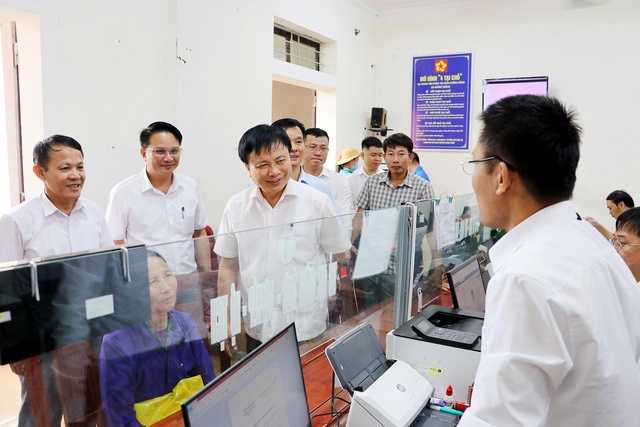 Nghệ An: Phó Chủ tịch UBND tỉnh kiểm tra tình hình vận hành mô hình chính quyền hai cấp- Ảnh 1. Nghệ An: Phó Chủ tịch UBND tỉnh kiểm tra tình hình vận hành mô hình chính quyền hai cấp- Ảnh 1.