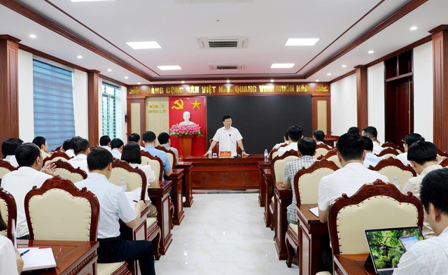Nghệ An: Phó Chủ tịch UBND tỉnh kiểm tra tình hình vận hành mô hình chính quyền hai cấp- Ảnh 3. Nghệ An: Phó Chủ tịch UBND tỉnh kiểm tra tình hình vận hành mô hình chính quyền hai cấp- Ảnh 3.