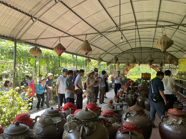 Hà Nội: Khai thác tiềm năng vùng ven đô qua mô hình du lịch nông nghiệp- Ảnh 2. Hà Nội: Khai thác tiềm năng vùng ven đô qua mô hình du lịch nông nghiệp- Ảnh 2.