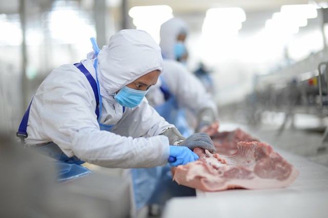 MEATDeli cứ khoe "thịt được ủ mát mềm mọng": Vậy, sự mềm mọng đó từ đâu mà ra?- Ảnh 1. MEATDeli cứ khoe "thịt được ủ mát mềm mọng": Vậy, sự mềm mọng đó từ đâu mà ra?- Ảnh 1.