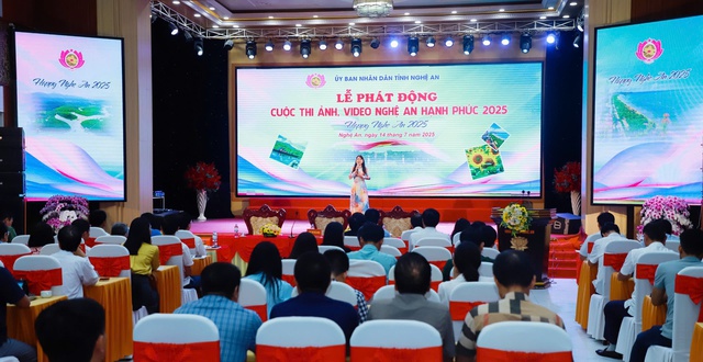 Cuộc thi ảnh, video 'Nghệ An hạnh phúc - Happy Nghệ An năm 2025' lan tỏa vẻ đẹp đất và người xứ Nghệ- Ảnh 1. Cuộc thi ảnh, video 'Nghệ An hạnh phúc - Happy Nghệ An năm 2025' lan tỏa vẻ đẹp đất và người xứ Nghệ- Ảnh 1.
