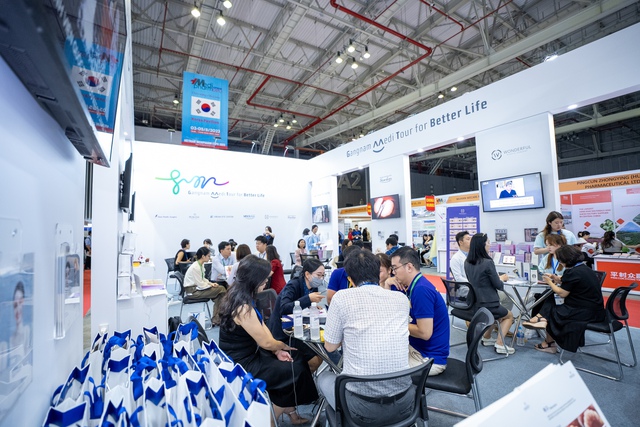 Vietnam Medipharm Expo 2025: Cầu nối uy tín cho ngành Y dược Việt Nam vươn tầm quốc tế- Ảnh 3. Vietnam Medipharm Expo 2025: Cầu nối uy tín cho ngành Y dược Việt Nam vươn tầm quốc tế- Ảnh 3.