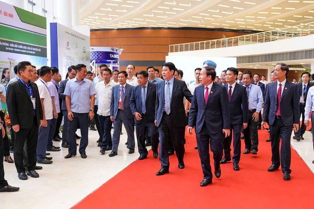 Hải Phòng - Điểm đến chiến lược của Kỷ nguyên mới- Ảnh 4. Hải Phòng - Điểm đến chiến lược của Kỷ nguyên mới- Ảnh 4.