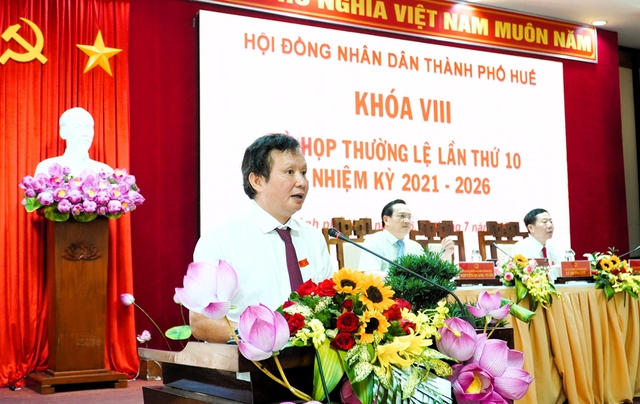 Kỳ họp thứ 10, HĐND TP Huế khóa VIII: Quyết tâm bứt phá, hoàn thành mục tiêu trong năm bản lề- Ảnh 2. Kỳ họp thứ 10, HĐND TP Huế khóa VIII: Quyết tâm bứt phá, hoàn thành mục tiêu trong năm bản lề- Ảnh 2.