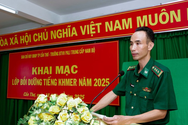 BĐBP TP. Cần Thơ: Khai mạc lớp bồi dưỡng tiếng Khmer năm 2025- Ảnh 2.