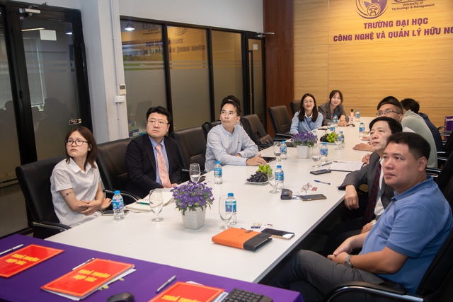 Lễ ký kết thỏa thuận hợp tác giữa Trường Đại học Công nghệ và Quản lý Hữu Nghị (UTM) và Trường Đại học Seojeong (Hàn Quốc)- Ảnh 3.
