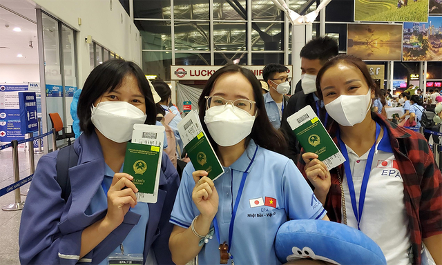 Lượng kiều hối người lao động gửi về nước ước đạt 5 tỷ USD mỗi năm- Ảnh 1.