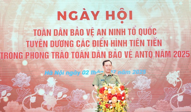 Hà Nội: Tuyên dương 39 gương điển hình tiên tiến trong phong trào toàn dân bảo vệ an ninh Tổ quốc- Ảnh 1.