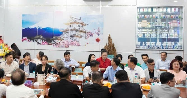 Fujiwa Việt Nam: Đón đoàn khách thứ 201 đến tham quan nhà máy- Ảnh 2. Fujiwa Việt Nam: Đón đoàn khách thứ 201 đến tham quan nhà máy- Ảnh 2.