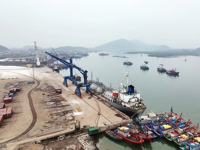 Nghệ An vươn mình phát triển trong kỷ nguyên mới- Ảnh 2. Nghệ An vươn mình phát triển trong kỷ nguyên mới- Ảnh 2.