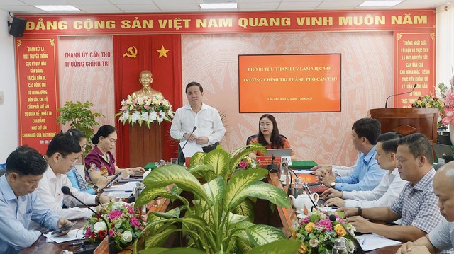 Trường Chính trị TP Cần Thơ: Nhiều nhiệm vụ có tính đột phá, tạo nền tảng cho giai đoạn mới- Ảnh 3. Trường Chính trị TP Cần Thơ: Nhiều nhiệm vụ có tính đột phá, tạo nền tảng cho giai đoạn mới- Ảnh 3.