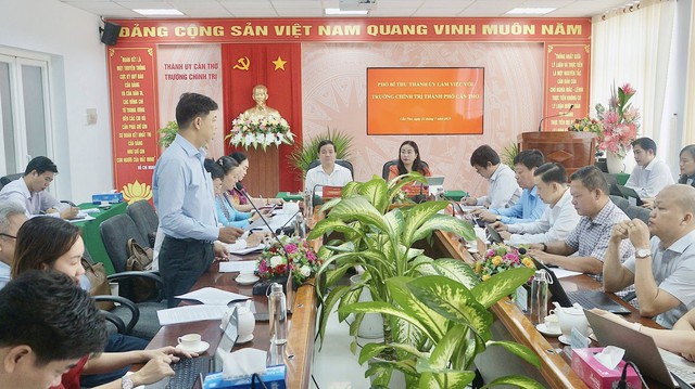 Trường Chính trị TP Cần Thơ: Nhiều nhiệm vụ có tính đột phá, tạo nền tảng cho giai đoạn mới- Ảnh 2. Trường Chính trị TP Cần Thơ: Nhiều nhiệm vụ có tính đột phá, tạo nền tảng cho giai đoạn mới- Ảnh 2.