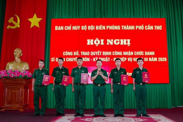 Ban Chỉ huy BĐBP TP. Cần Thơ giao ban công tác Biên phòng tháng 7- Ảnh 2. Ban Chỉ huy BĐBP TP. Cần Thơ giao ban công tác Biên phòng tháng 7- Ảnh 2.