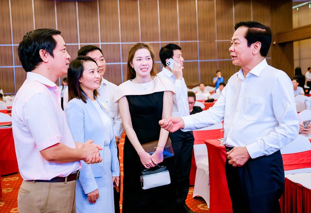TP Cần Thơ cam kết đồng hành cùng cộng đồng doanh nghiệp- Ảnh 3. TP Cần Thơ cam kết đồng hành cùng cộng đồng doanh nghiệp- Ảnh 3.