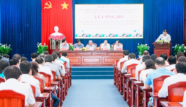 Cà Mau hoàn thành chương trình xóa nhà tạm, nhà dột nát- Ảnh 1. Cà Mau hoàn thành chương trình xóa nhà tạm, nhà dột nát- Ảnh 1.
