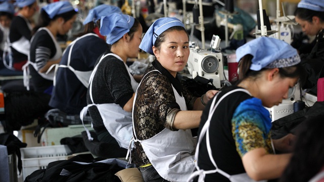 Từ công xưởng thế giới đến điểm ngoặt lịch sử: Trung Quốc bị EU 'truất ngôi' - Việt Nam củng cố vị thế- Ảnh 1. Từ công xưởng thế giới đến điểm ngoặt lịch sử: Trung Quốc bị EU 'truất ngôi' - Việt Nam củng cố vị thế- Ảnh 1.