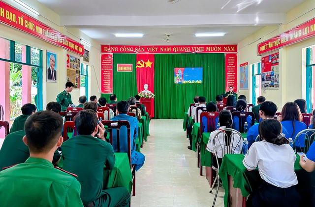 An Giang: Đồn Biên phòng Tiên Hải kỷ niệm 78 năm Ngày Thương binh, Liệt sĩ- Ảnh 2. An Giang: Đồn Biên phòng Tiên Hải kỷ niệm 78 năm Ngày Thương binh, Liệt sĩ- Ảnh 2.