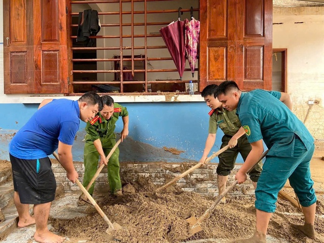 Rưng rưng nước mắt… hướng về miền Tây xứ Nghệ- Ảnh 7.