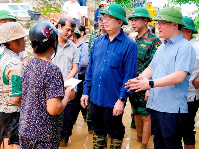 Rưng rưng nước mắt… hướng về miền Tây xứ Nghệ- Ảnh 6.