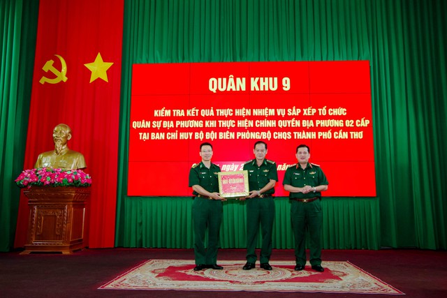 Bộ Tư lệnh Quân khu 9 kiểm tra tại Ban chỉ huy BĐBP TP Cần Thơ- Ảnh 5.
