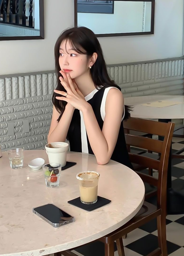 3 năm đầu tiên đi làm có thể “được phép thử và được phép sai, nhưng sang năm thứ 5 phải có TƯ DUY này về tiền thì mới khá được- Ảnh 2.